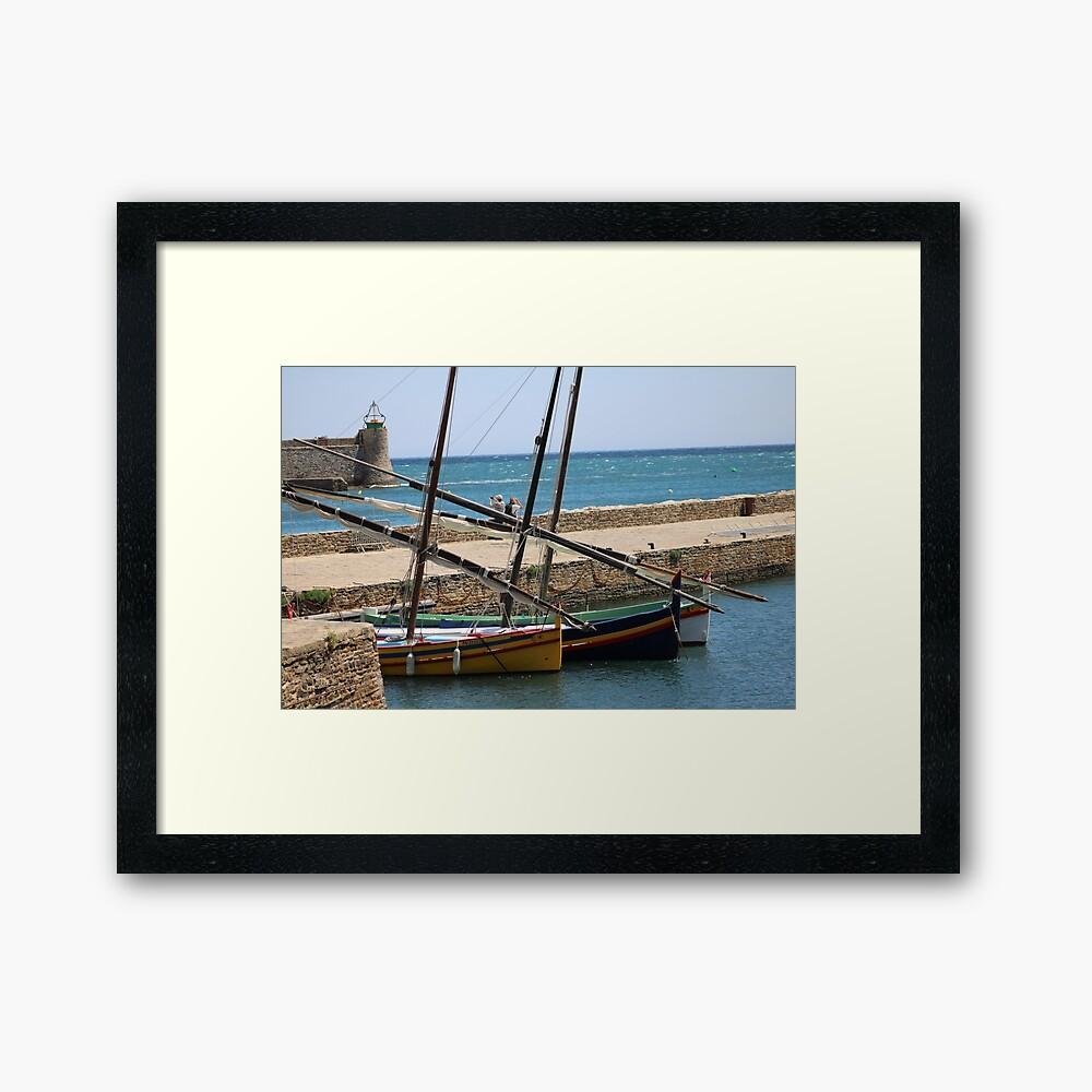 Colorful Mediterranean Fishing Boats in Harbor Impression encadrée 1 work 177905872 impression encadree