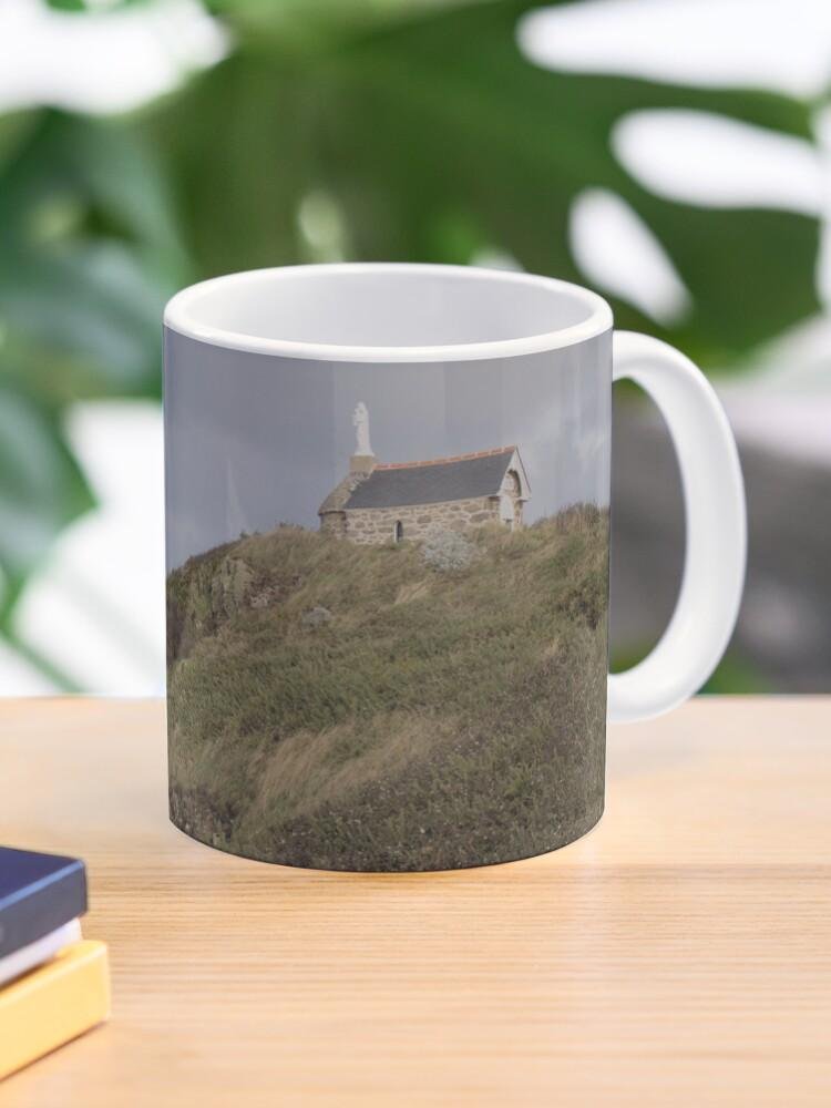 Hilltop Chapel Over the Bay – Saint Malo, Brittany Mug à café 1 work 178088569 mug classique